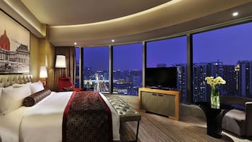 Luxury Room, 1 King Bed | 1 bedroom, premium bedding, down duvets, minibar