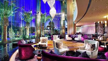 Här finns 3 restauranger som serverar frukost.