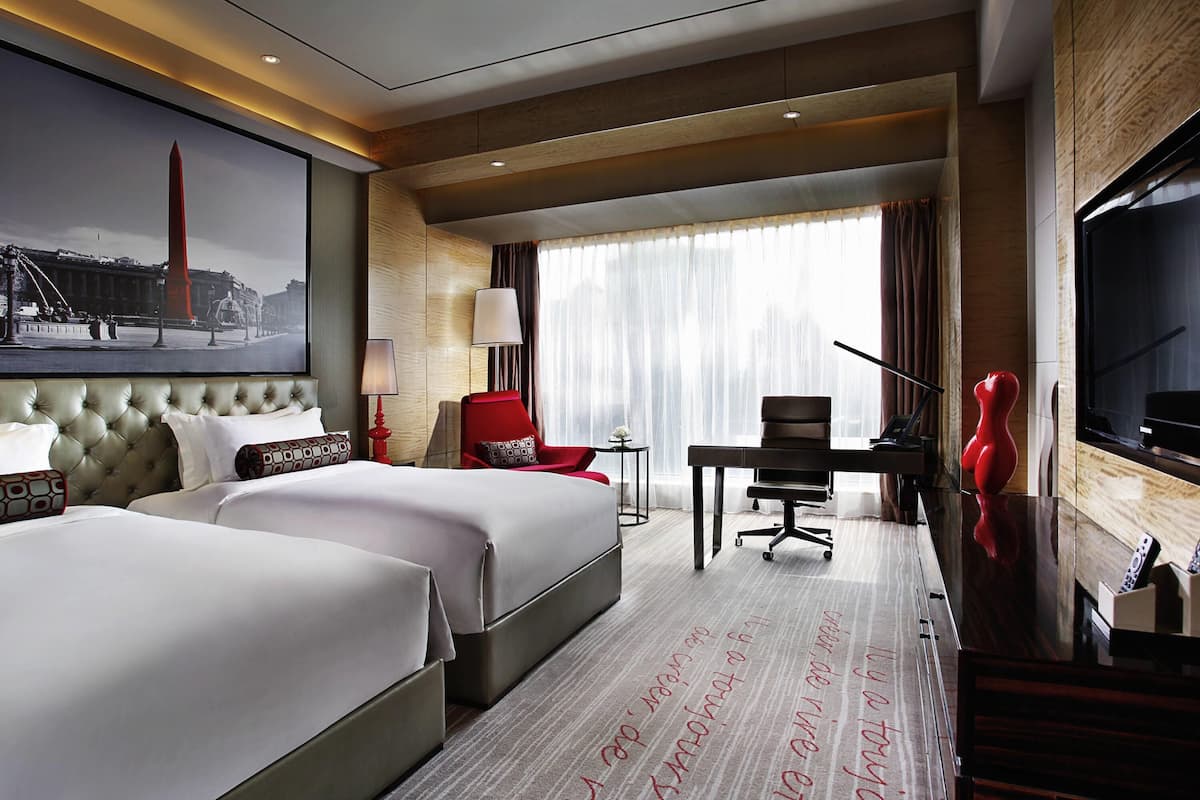 Room, 2 Twin Beds (Magnifique) | 1 bedroom, premium bedding, down comforters, minibar