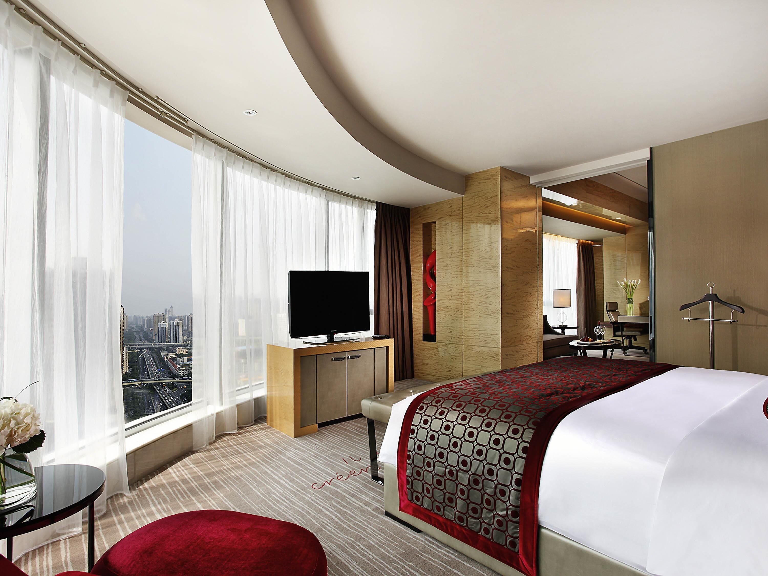 Suite (Artist) | 1 bedroom, premium bedding, down comforters, minibar