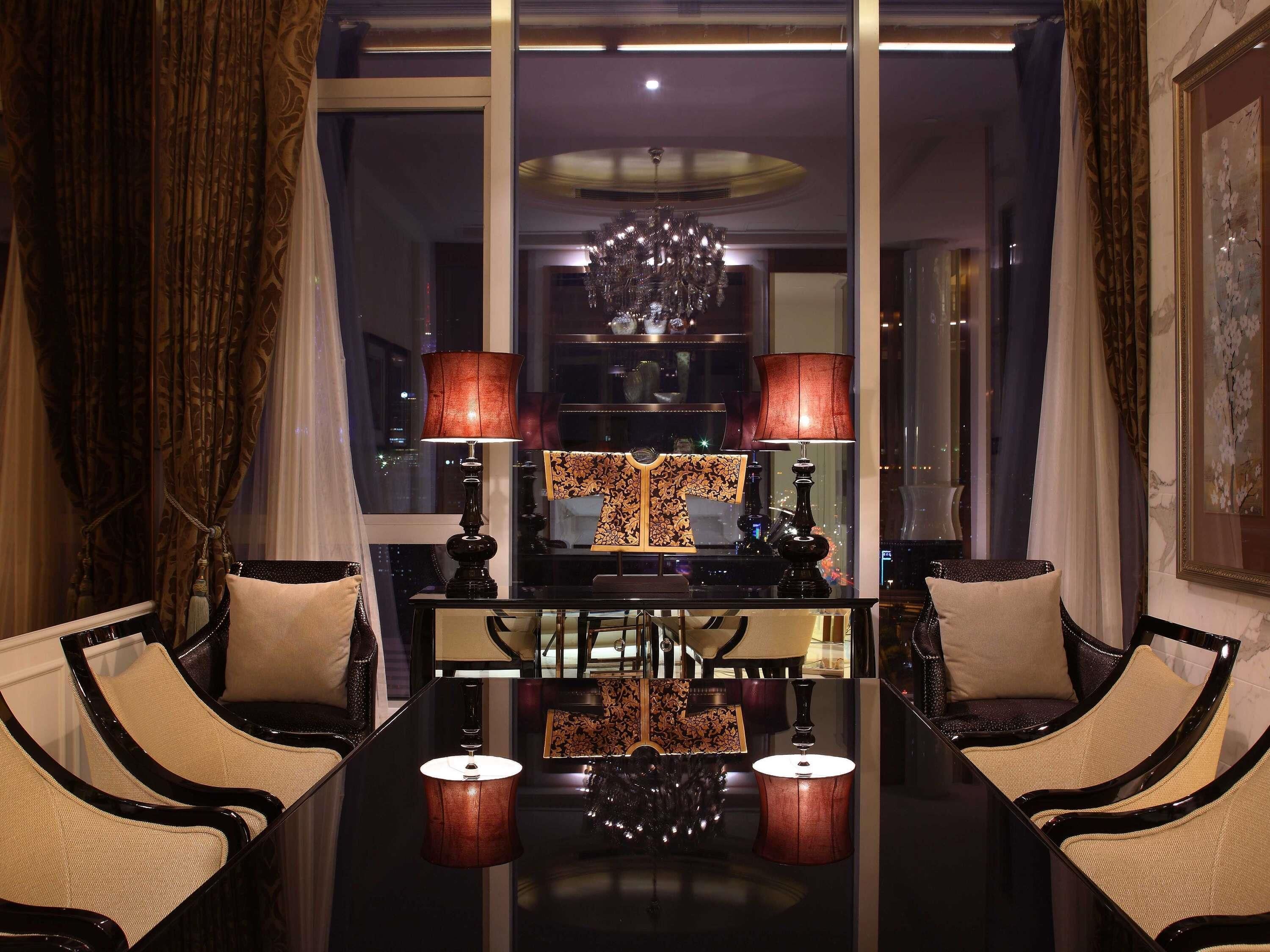 Presidential Suite, 1 King Bed | 1 bedroom, premium bedding, down duvets, minibar
