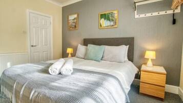 Room (King) | Iron/ironing board, free WiFi, bed sheets