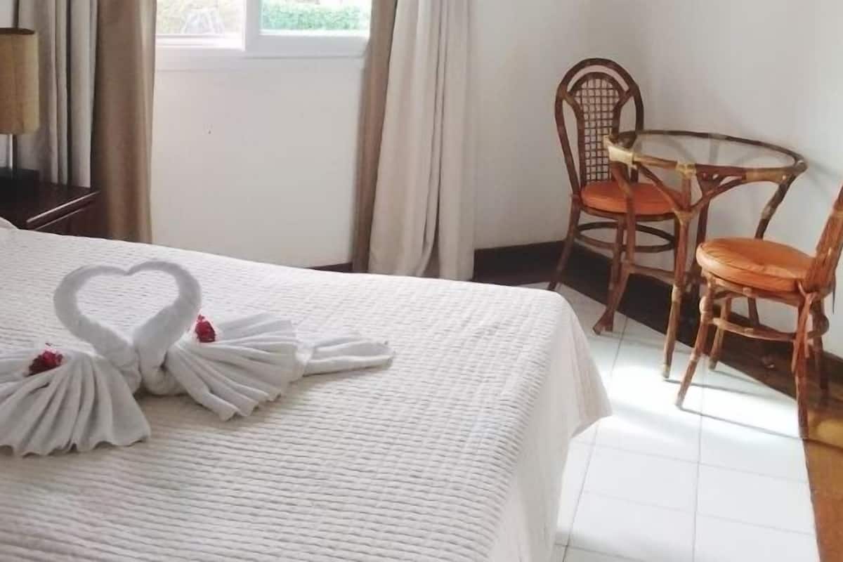 Superior Double Room | Minibar, desk, blackout curtains, free cots/infant beds