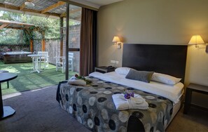 Suite, 1 lit double | Vue de la chambre