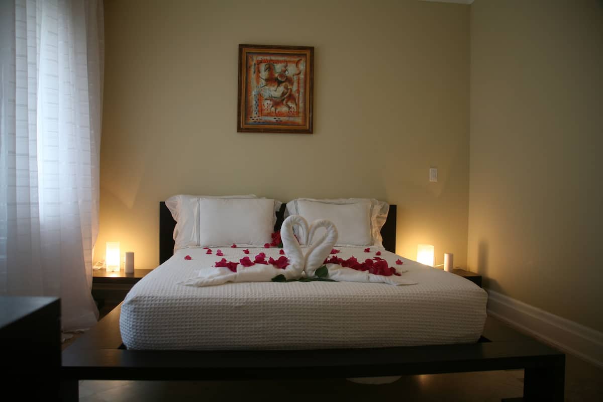 Condo, 2 Bedrooms | Premium bedding, pillow-top beds, in-room safe, individually decorated