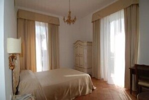 Premium bedding, minibar, in-room safe, desk - Bed & Breakfast Relais San Giacomo (Maiori)