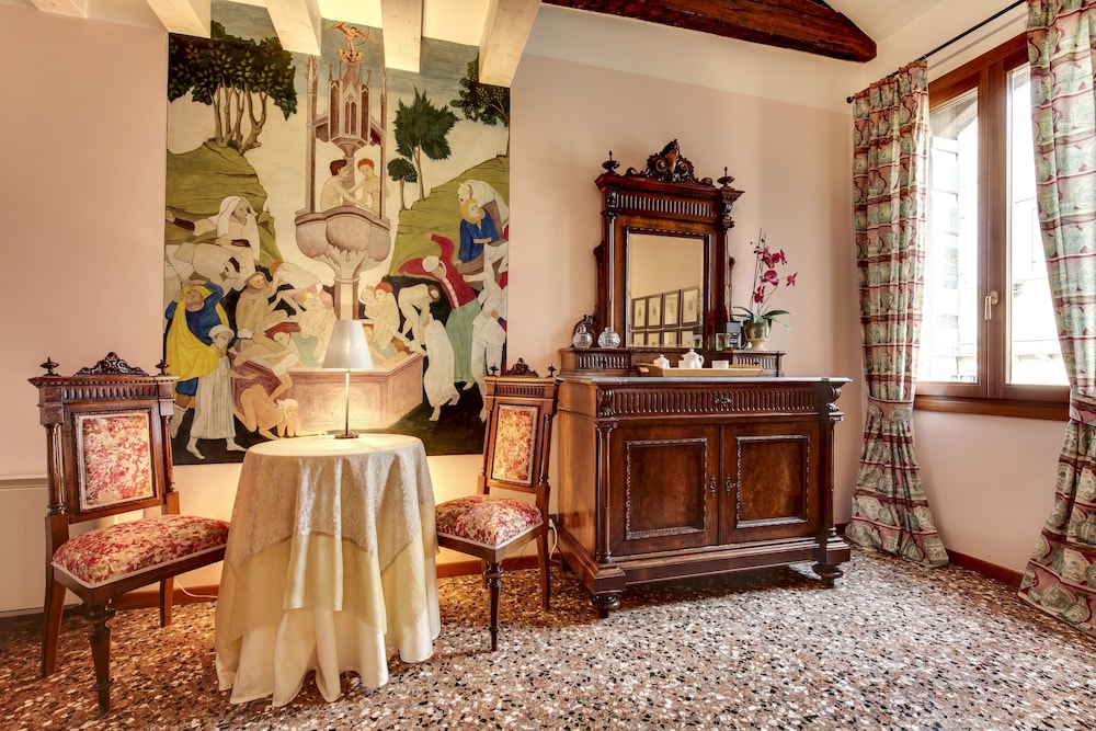 La Villeggiatura Maison de Charme by null