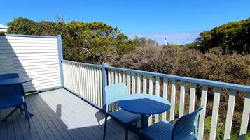 Værelse (Lighthouse Suite Motel) | Balkon