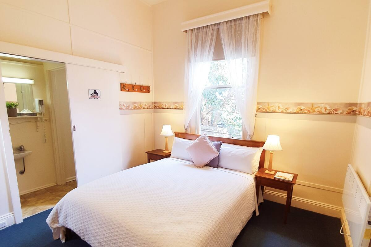 Family Suite with bunks (Guesthouse)