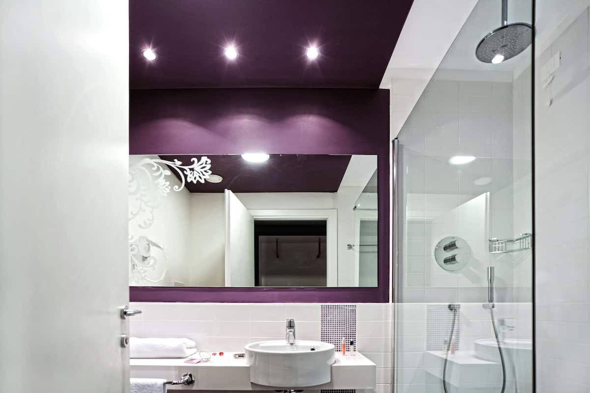 free toiletries, hair dryer, bidet, towels