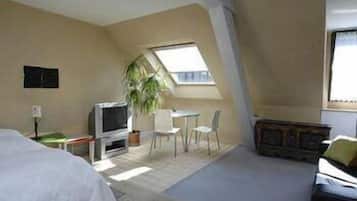 Double Room, Kitchen | Living area