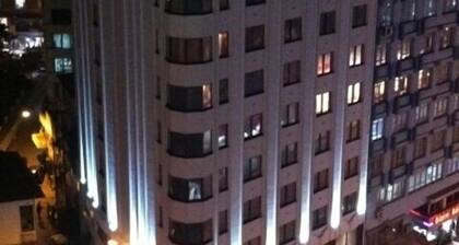 Park Royal Hotel
