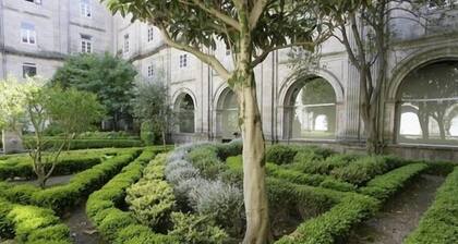 HospederĂa San MartĂn Pinario