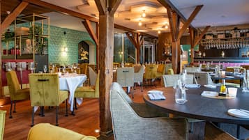 Daily buffet breakfast (EUR 26 per person)