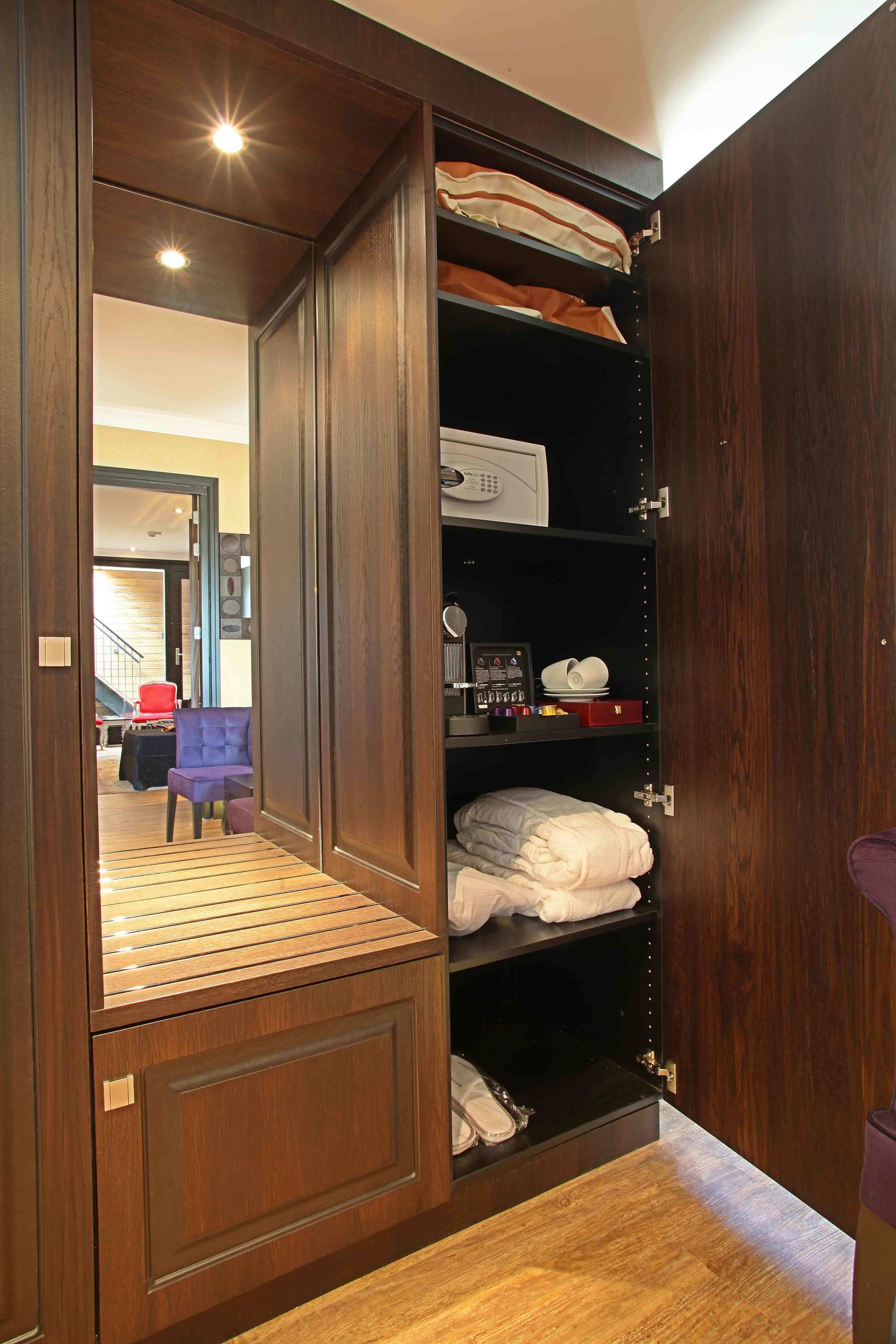 presidential suite, 1 bedroom | coffee and/or coffee maker