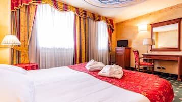 Chambre Double Supérieure | Minibar, coffres-forts dans les chambres, chambres insonorisées