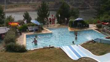 Indoor pool, outdoor pool