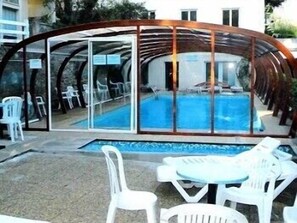 Indoor pool, outdoor pool