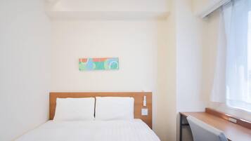 Standard Room, 1 Double Bed, Non Smoking | Down comforters, desk, laptop workspace, blackout drapes