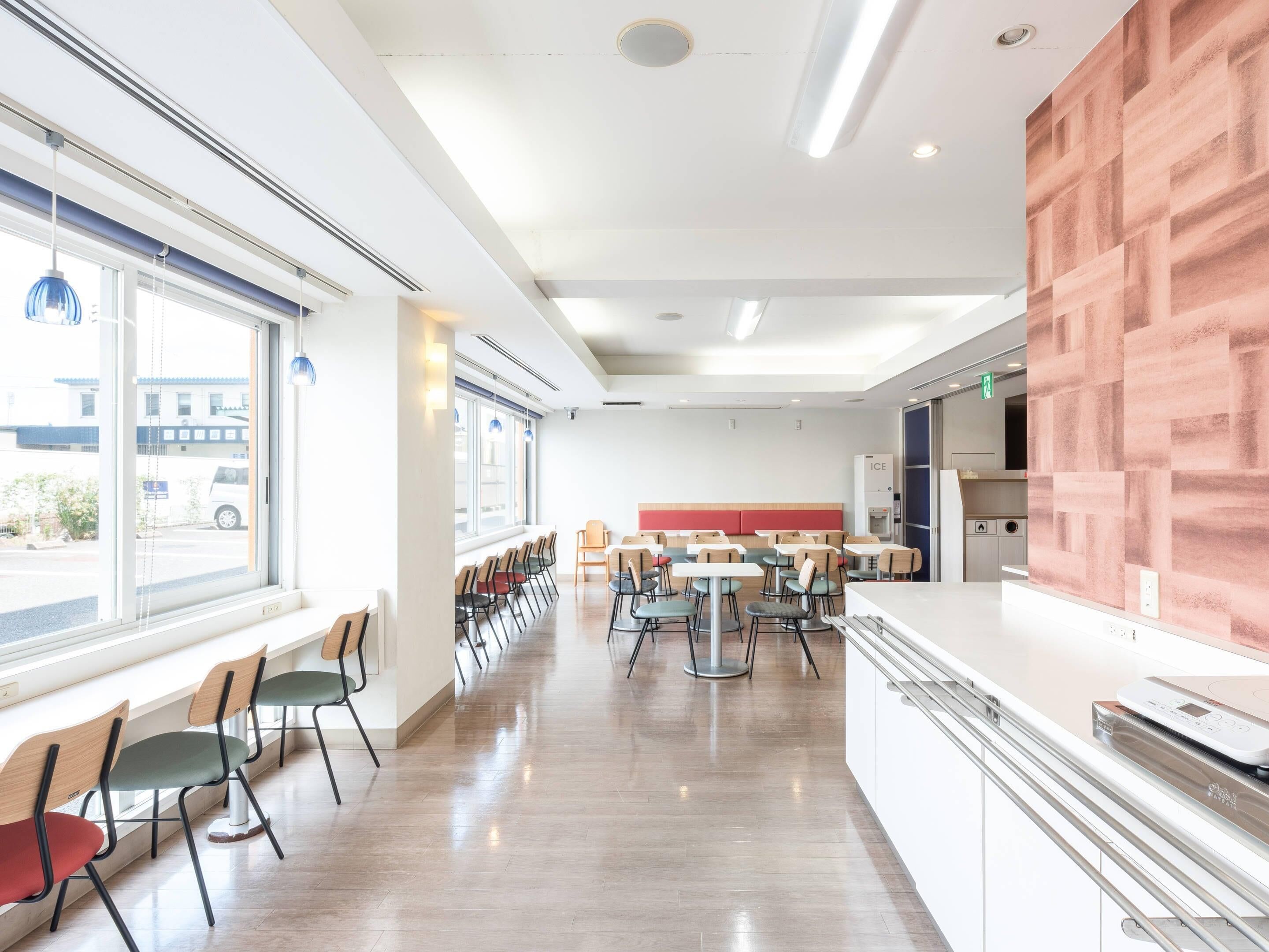 Frokostbuffé hver dag (JPY 1100 per person)