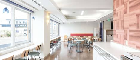 Daily buffet breakfast (JPY 990 per person)
