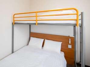 Standard Room, 1 Double Bed + 1 Loft Bed, Non-Smoking