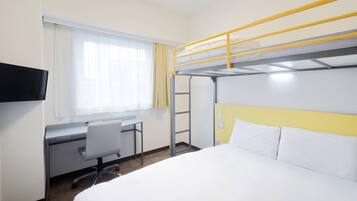 Standard Room, 1 Double Bed and 1 Loft Bed, Non Smoking | Down comforters, desk, laptop workspace, blackout drapes