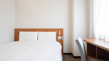 Standard Room, 1 Double Bed, Non Smoking | Down comforters, desk, laptop workspace, free WiFi