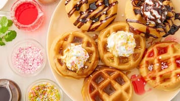 Daily buffet breakfast for a fee