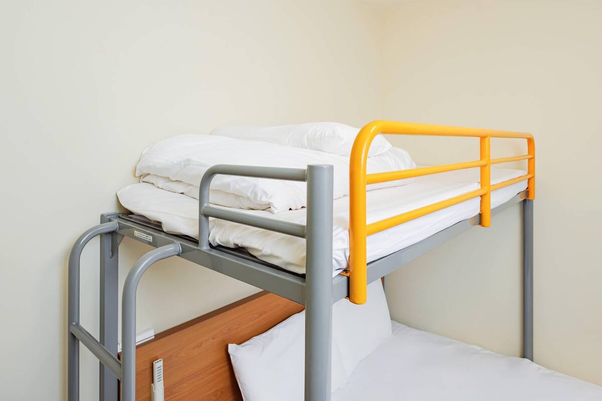 standard room, 1 double bed + 1 loft bed, non-smoking | down duvets, desk, laptop workspace, blackout curtains