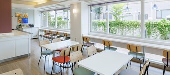 คอมฟอร์ท อินน์ โคฟุ อิซาวา