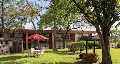 GreenTree Hotel & Extended Stay I-10 FWY Houston, Channelview, Baytown