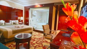 Executive Room with Jacuzzi Tub