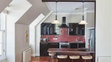 Family Apartment, Private Bathroom (Loch View (2 bedrooms)) | Private kitchen | Coffee/tea maker, electric kettle, high chair