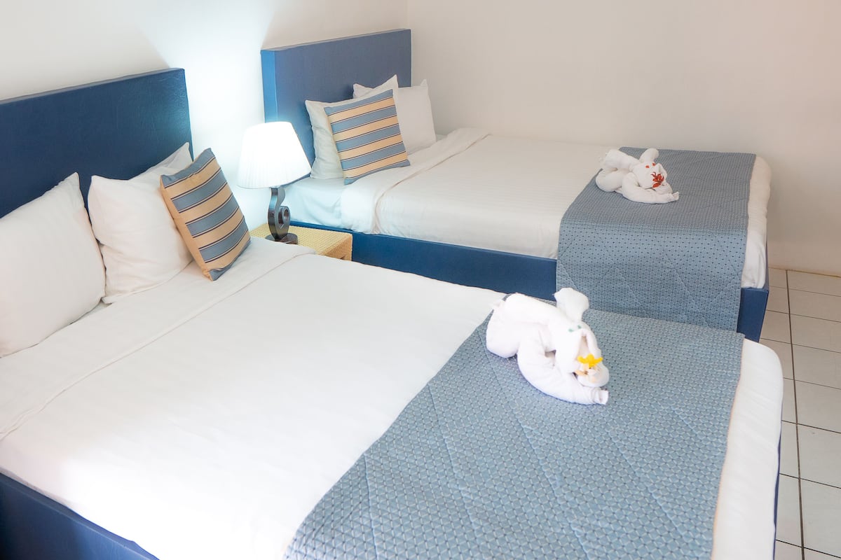 Standard Double Room | In-room safe, desk, blackout drapes, iron/ironing board (on request)