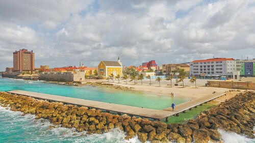 Academy Hotel Curacao