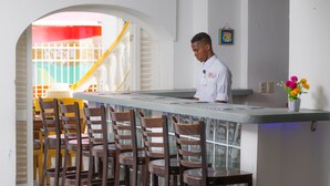 Unclassified image, 5 of 67, button - Academy Hotel Curacao (Willemstad)