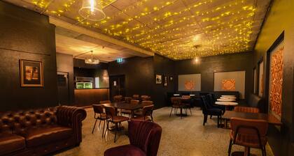 Bent Street Motor Inn