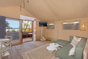 Oceanview Safari Luxury Tent | Living area