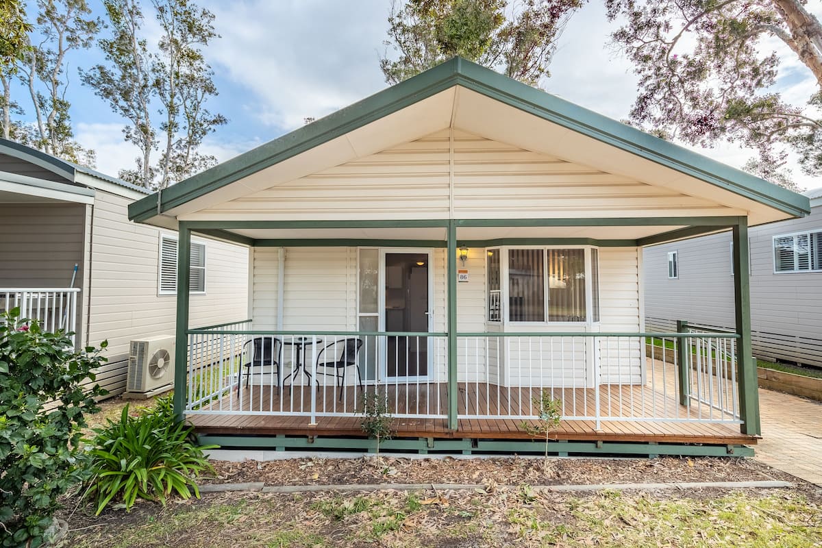 Deluxe Cabin, 2 Bedrooms | Terrace/patio