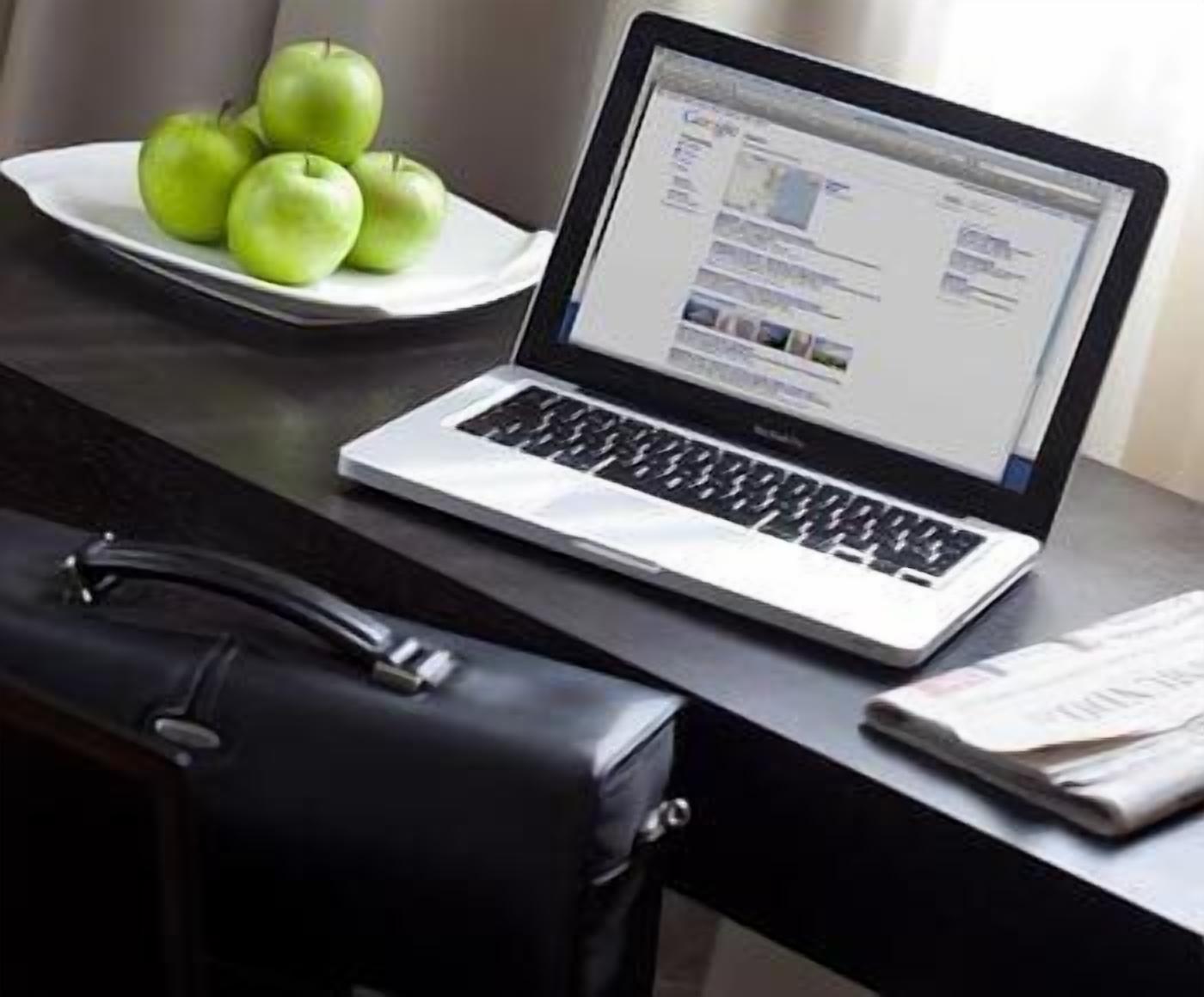 in-room business centre