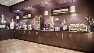 Desayuno continental incluido todos los días 