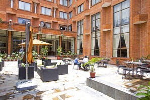 Courtyard - Royal Singi Hotel (Kathmandu)