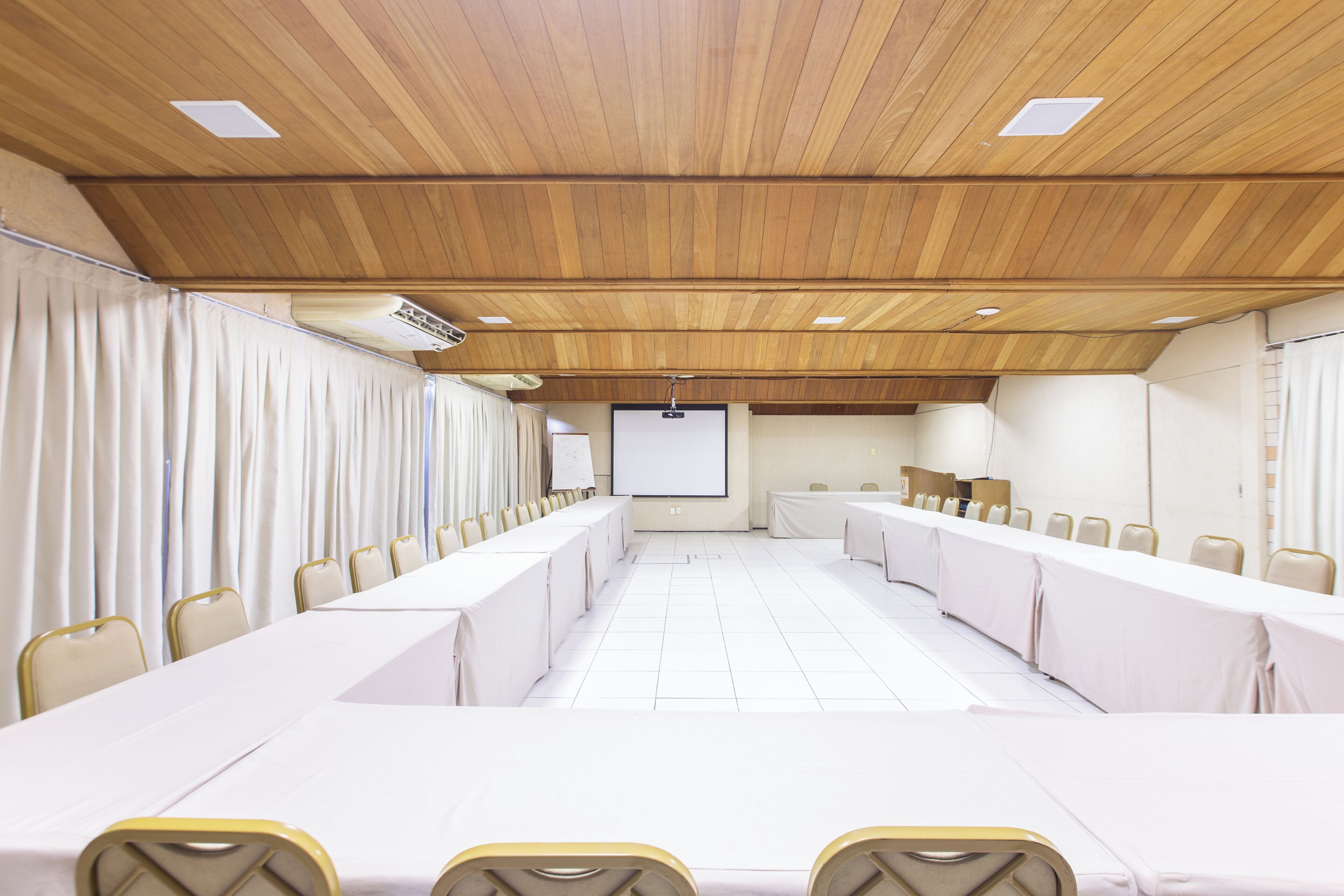 Photo - Amuarama Hotel