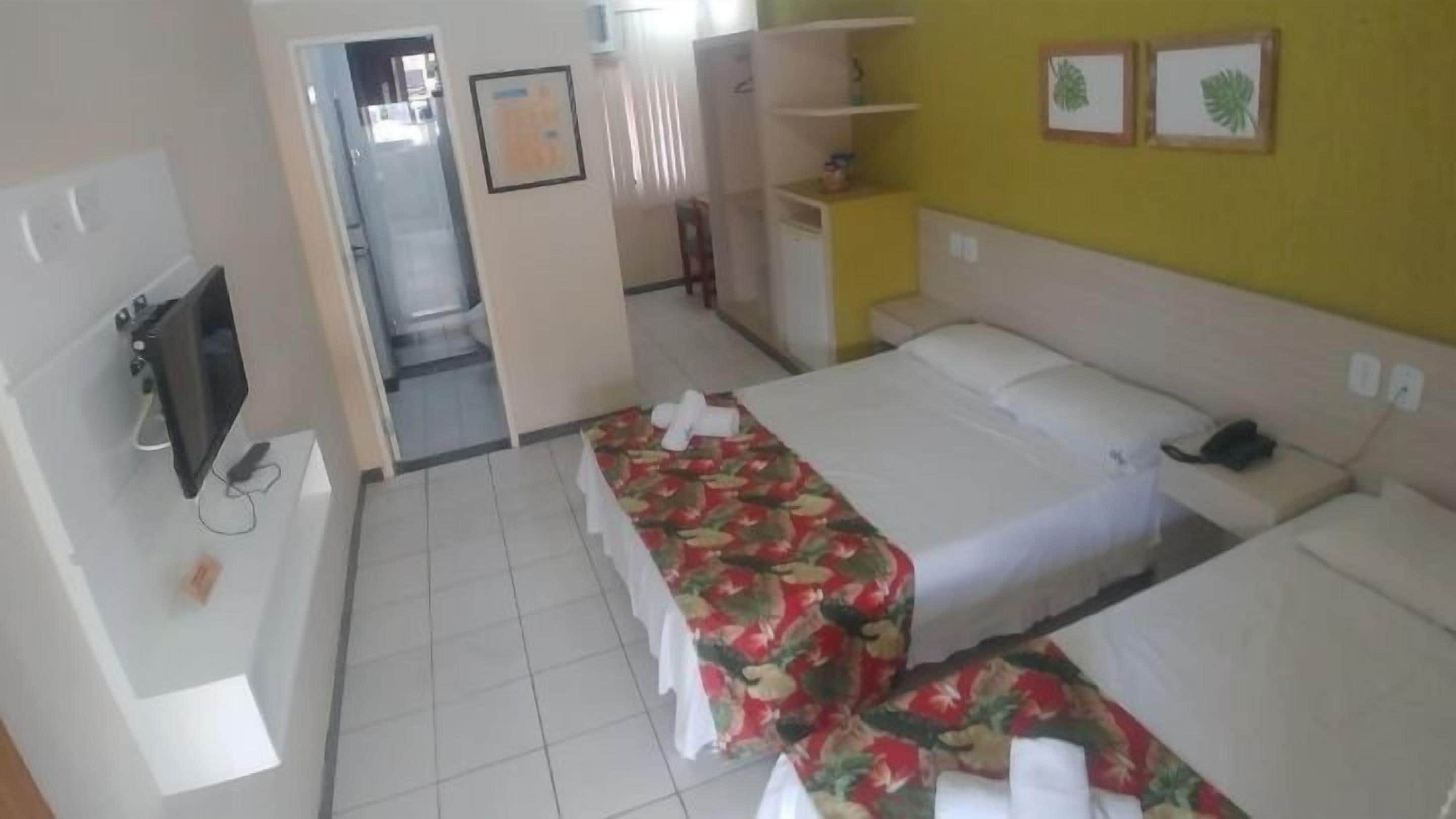 quarto standard master | desk, blackout curtains, free wifi, bed sheets