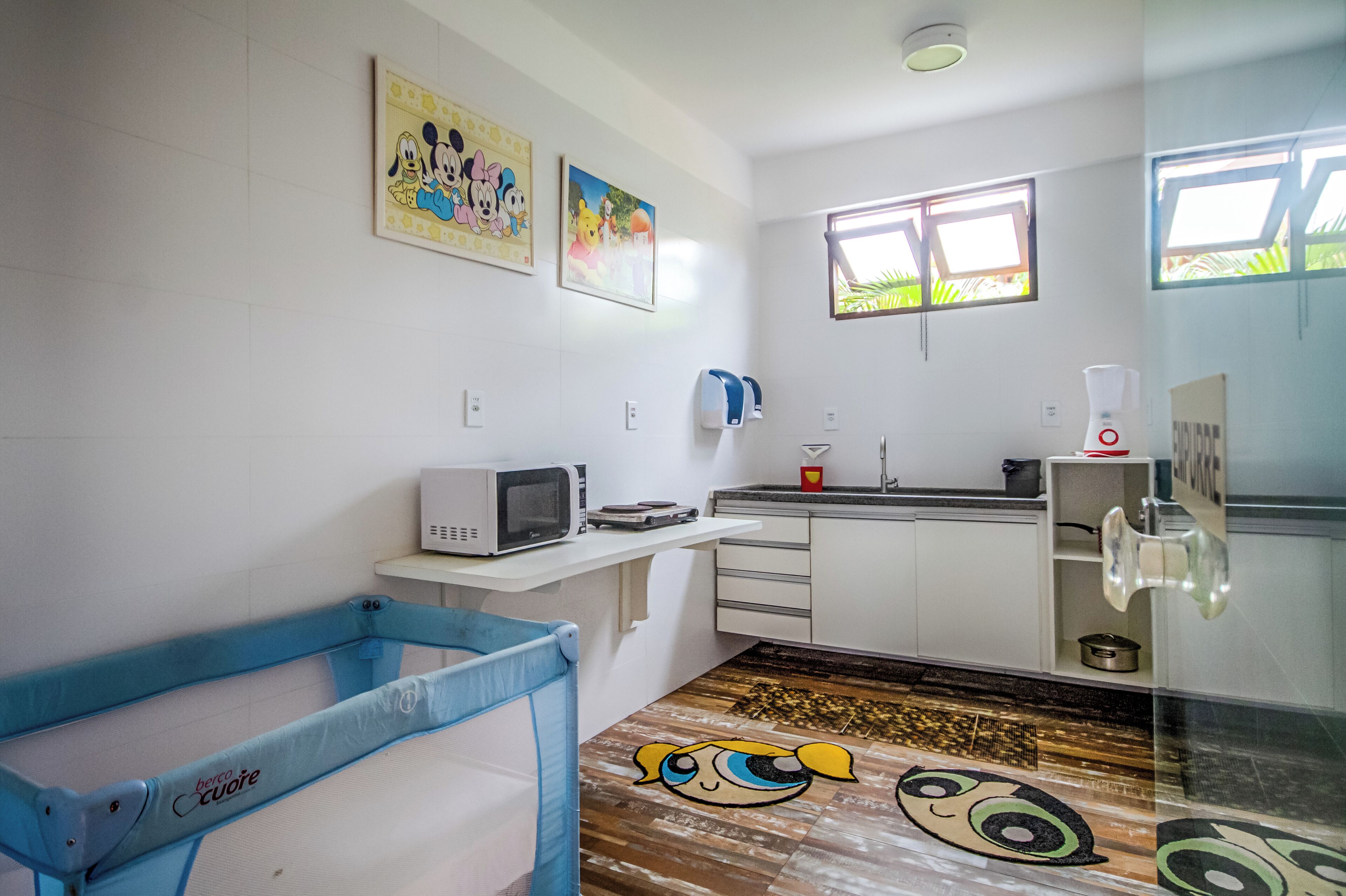 shared kitchen facilities