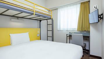 Standard Room, 1 Double Bed + 1 Loft Bed, Non-Smoking | Down comforters, desk, laptop workspace, blackout drapes