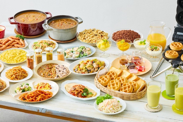 Daily buffet breakfast for a fee