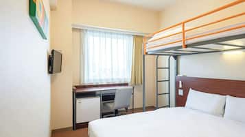 ์คํ ๋ค๋๋ฃธ, ์นจ๋(์ฌ๋ฌ ๊ฐ), ๊ธ์ฐ (1 Double Bed and 1 Loft Bed) | ์ค๋ฆฌ/๊ฑฐ์ํธ ์ด๋ถ, ์ฑ
์, ๋
ธํธ๋ถ ์์
๊ณต๊ฐ, ์๋ง ์ปคํผ