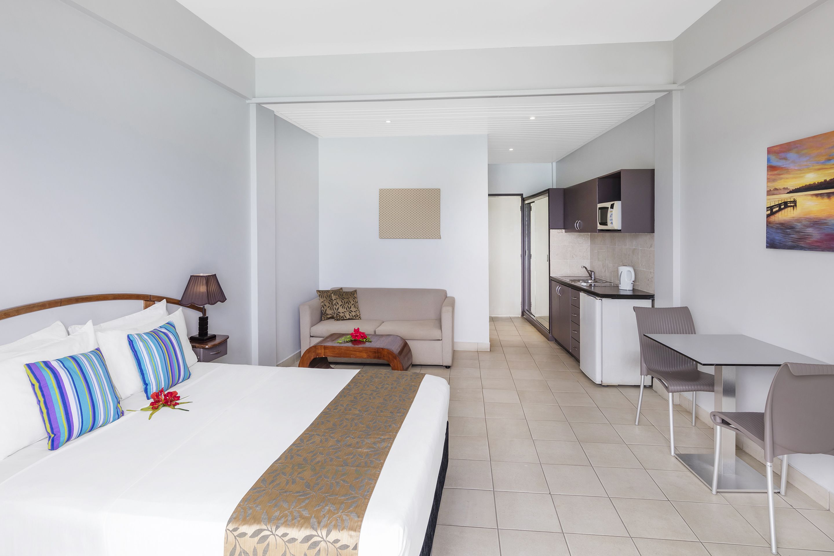 premium bedding, in-room safe, individually furnished, desk